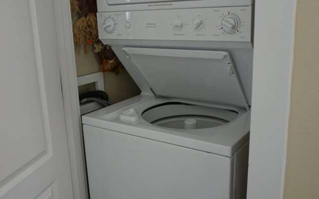 Pickens Pad 13BD - 1 Br Condo