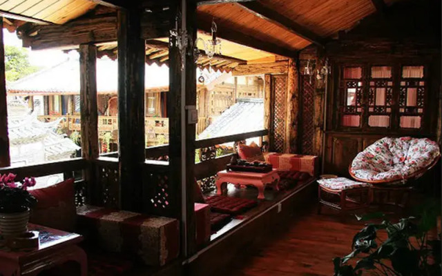 Lijiang Monajia Inn