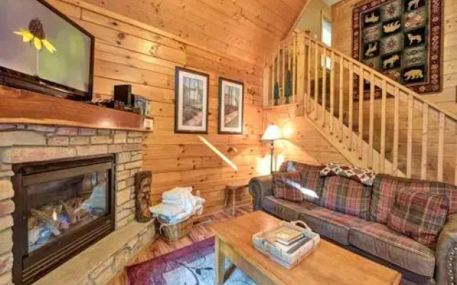 Southern Serenity - One Bedroom Cabin