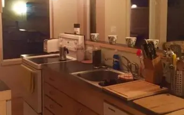 Kluane Green Sprout Vacation Home
