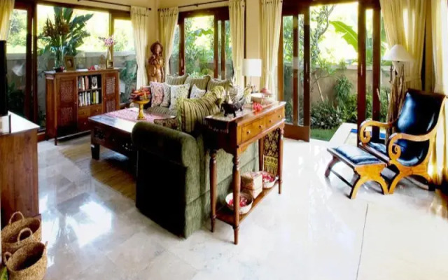 Paradiso Villa