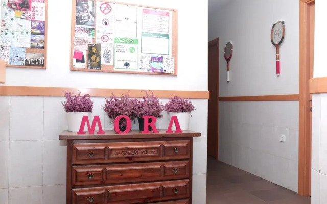 Hotel Mora Rooms