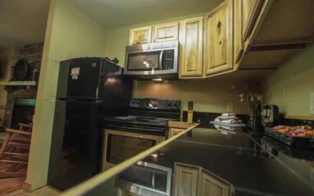 Hideout - Hocking Hills