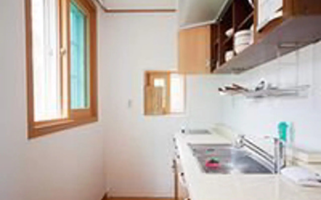 Gyeongju Lakeside Waltz Pension