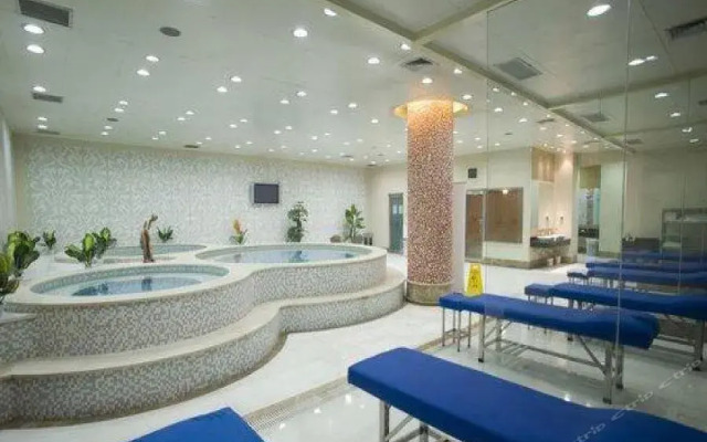 Imperial Garden GoldenJoy Hotel