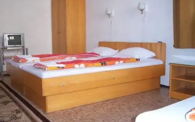 Guest House Kostandara