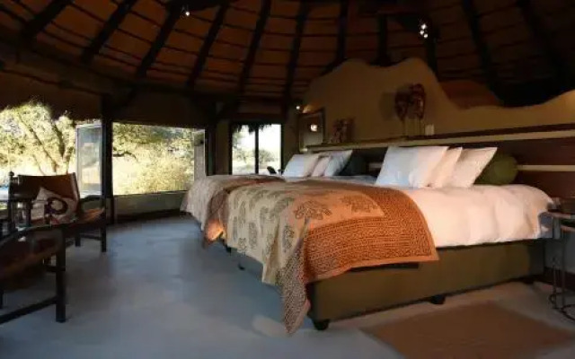 Okonjima Luxury Bush Camp