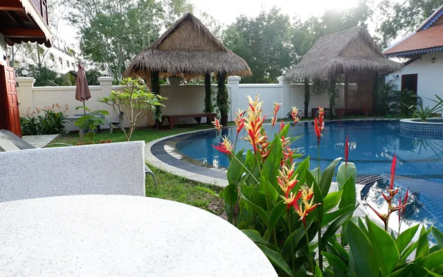 Samot Baitong Resort