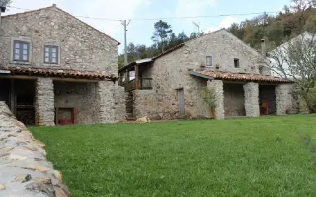 Casas do Favacal