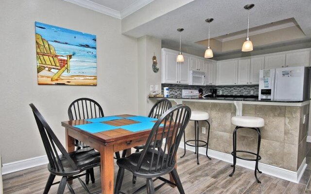 Crystal Shores West 805