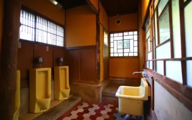 Hostel Kanazawaen