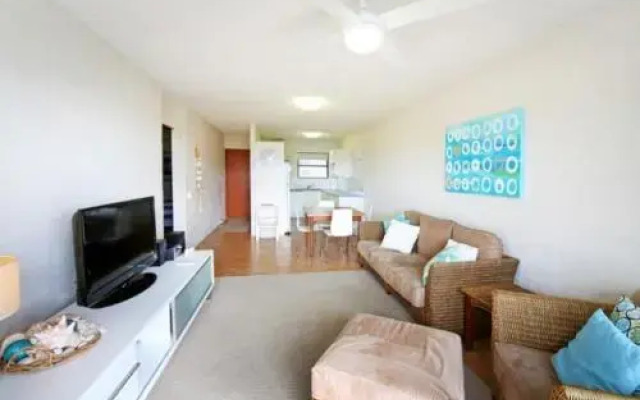 Warroo Apartments
