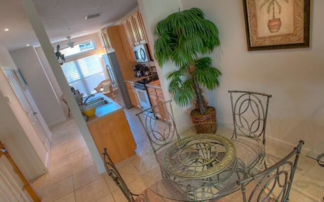 Bradenton Beach Club 245 Apartment 3