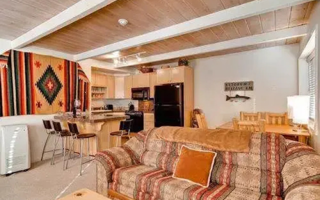 Atelier Condominiums in Sun Valley Village by Alpine Lodging