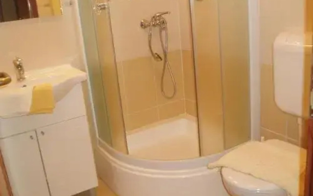 Rooms & Apartments Villa Anka
