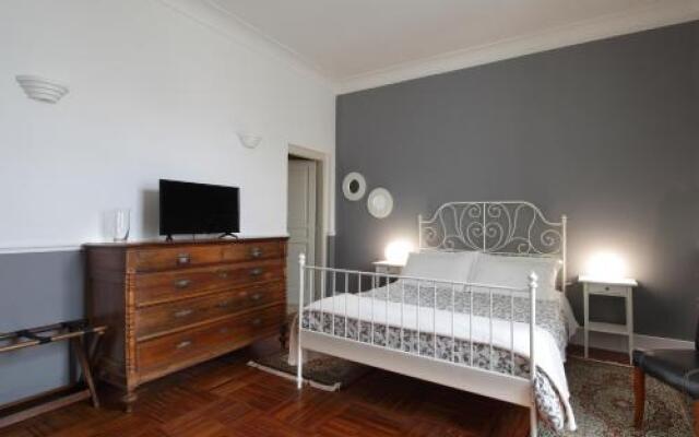BB Five Rooms