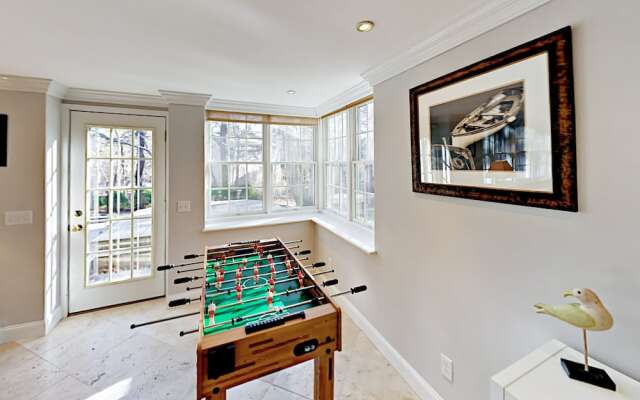 39 Tirrells - 3 Br Home