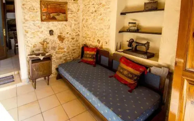 Erofili Traditional House