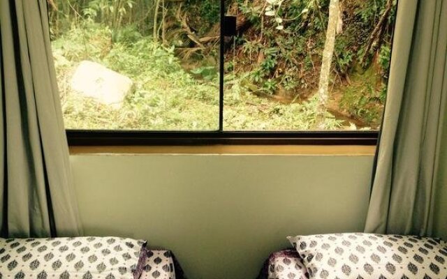 Pousada Aldeia Container