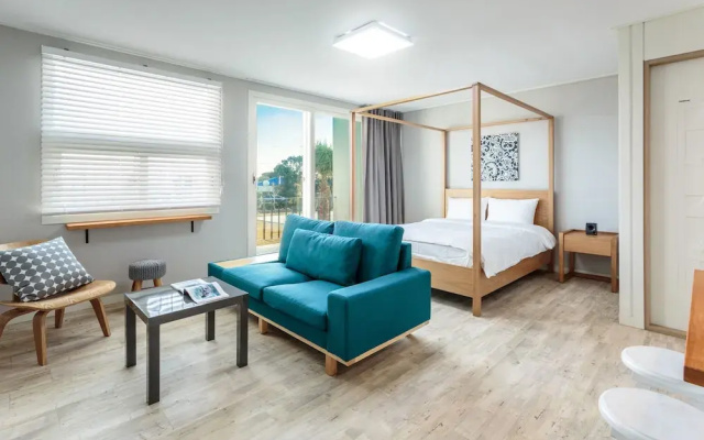 Room at 155