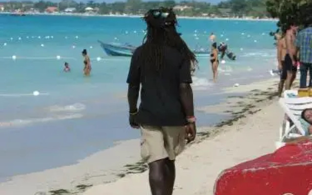 T&T - Tatty and Tony Guesthouse