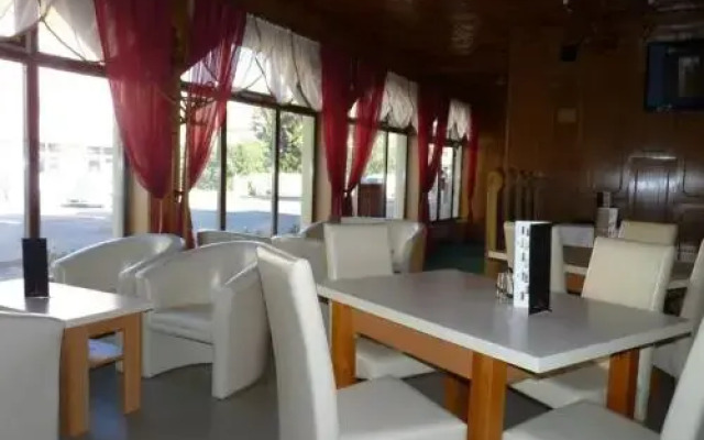 Kerekes Panzió és Étterem