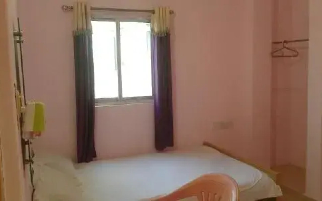 Gauri Guest House