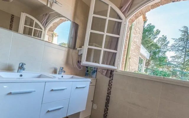 Villa B&B Via Domitia