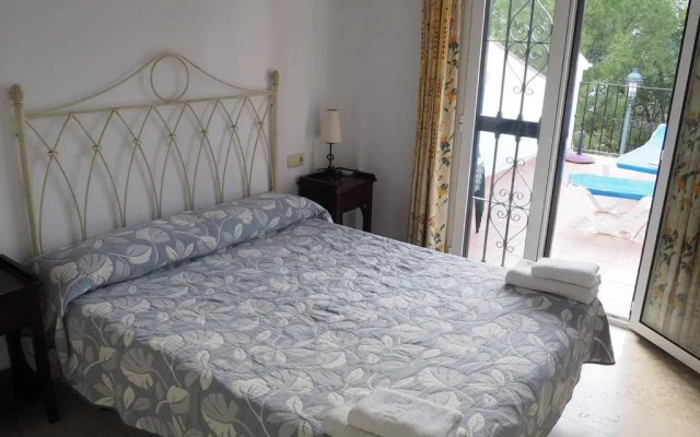 Nerja Paradise Rentals - Villa Aljamar