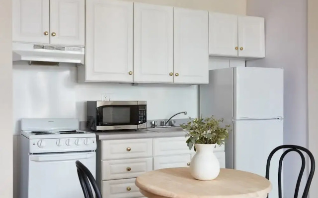 Charming Downtown Crossing Suites by Sonder