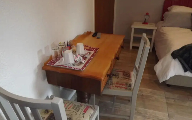 Guest House 4 U