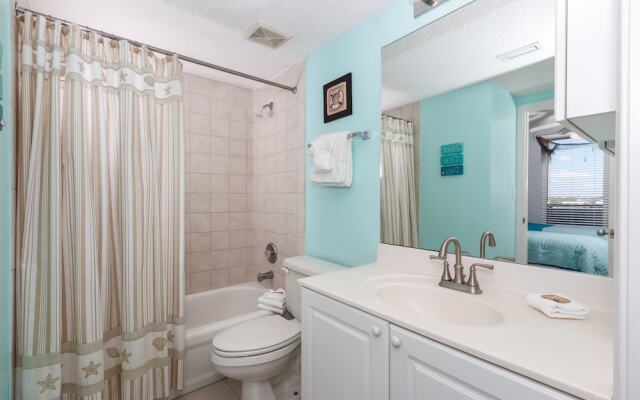 Island Princess 614 by RedAwning