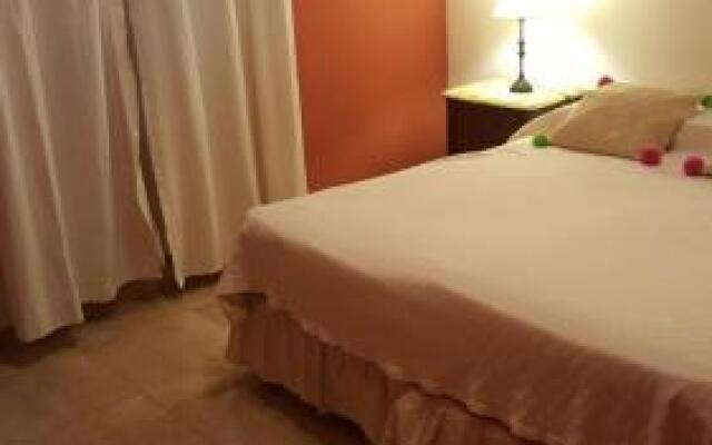 Los Colorados Hostal