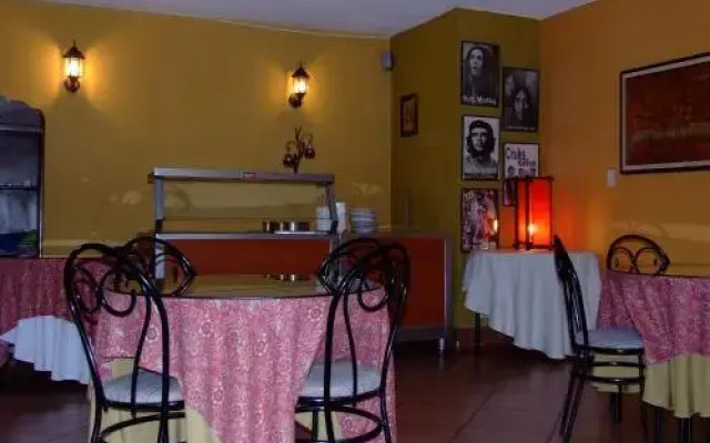 Hostal Del Valle - Sangolqui