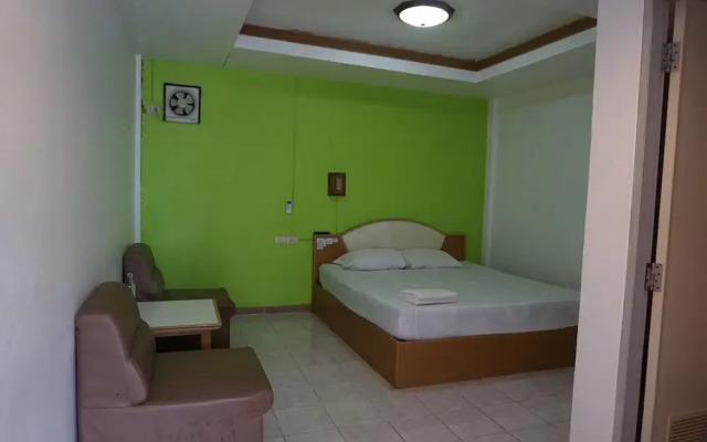 Ban Tum Garden Hotel