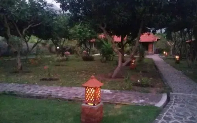 Dewi Bulan Bungalows
