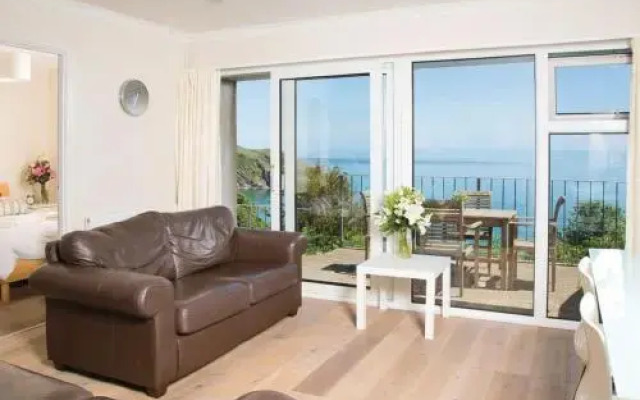 Leonards Cove