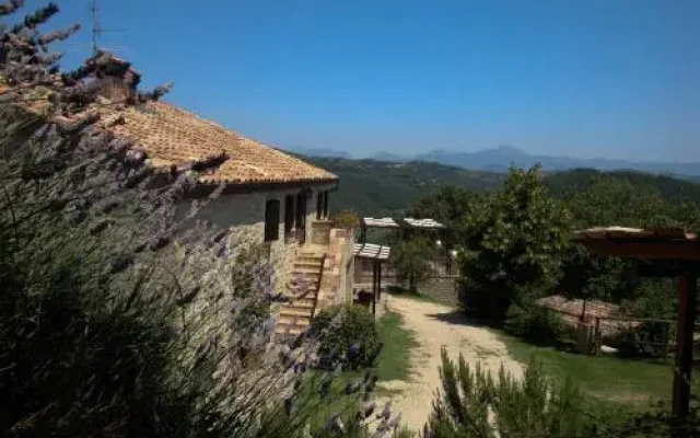 Farm Stay Agriturismo Semidimela
