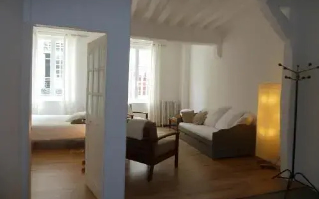 Une Chambre Dans L'atelier De R