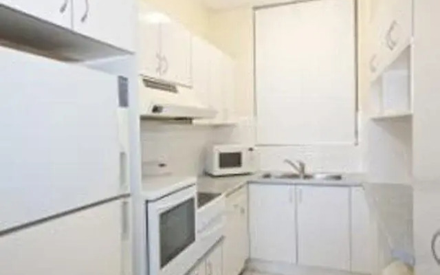 Shandelle Apartments