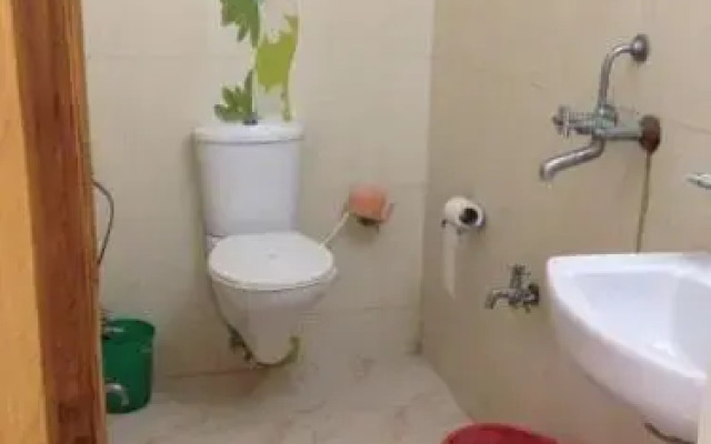 Hotel Embassy