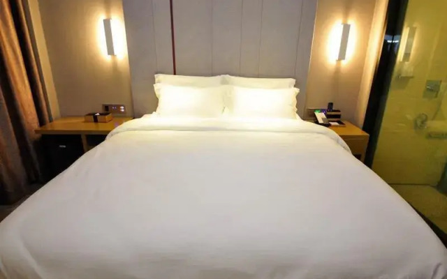 Lavande Hotel Tianjin Binhai Yujiapu Finacial Center