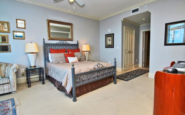 Bel Sole Penthouse 1801