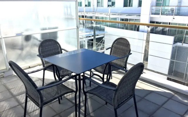 2BR 2 Level Penthouse with Seaviews