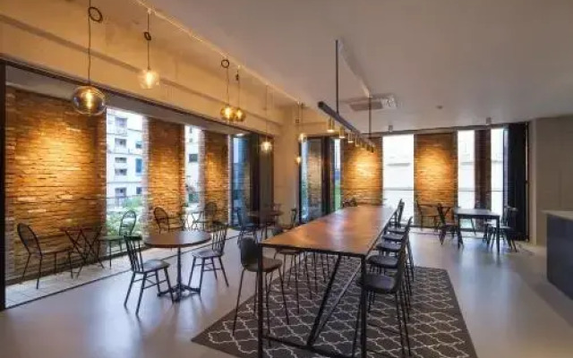 Gangneung Boutique Hotel Bombom