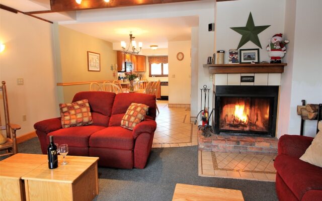 Edgemont Condo A2 by RedAwning