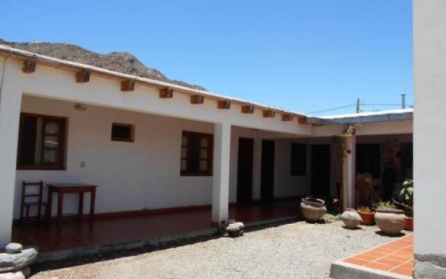 Hospedaje Las Tinajas