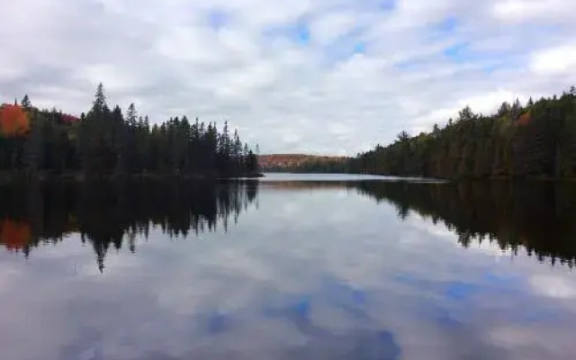 Madawaska Lodge-Camping Cabins