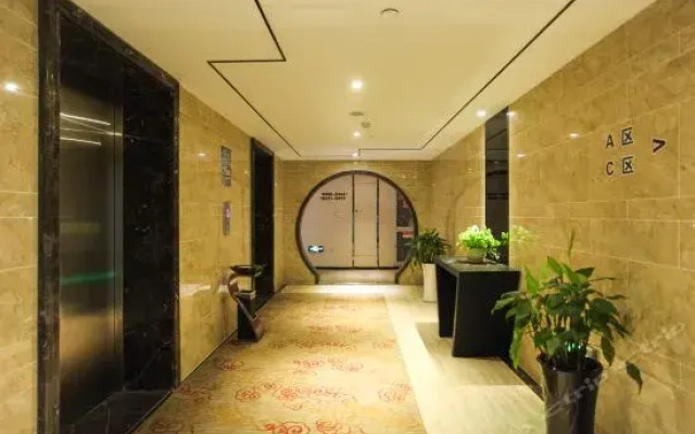 P & E Hotels