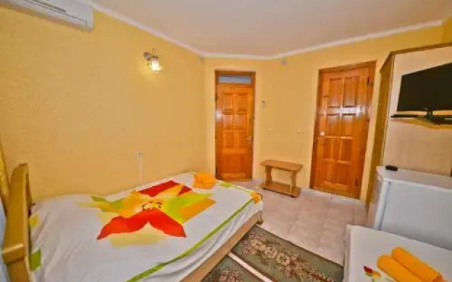 Guest House Terskaya 70